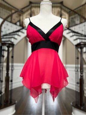 NWT Vintage Y2K Bebe Women Raspberry Pink 💯 SILK Babydoll Top Camisole Black S